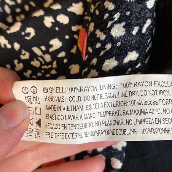 Forever 21 Floral Off-The-Shoulder Dress Size Small - Picture 10 of 11